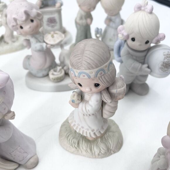 Huge Lot of 23 Vintage Precious Moments Figurines 1976 - 1998 - Picture 3 of 16